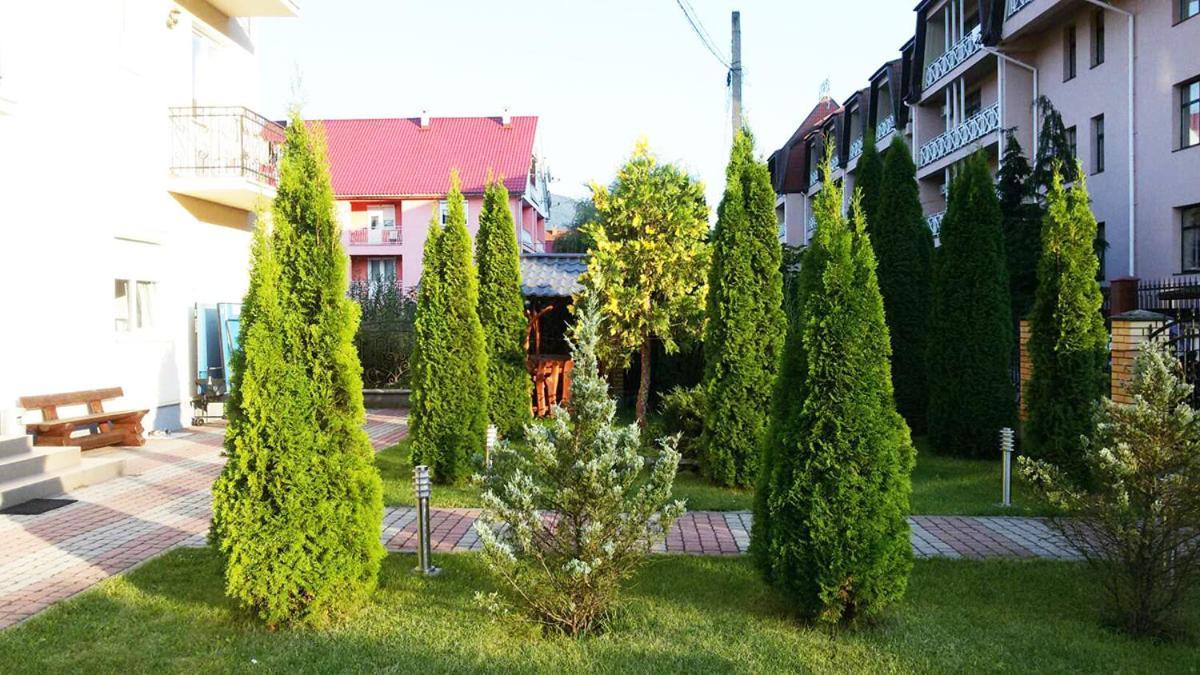 Edelweiss Ξενοδοχείο Polyana  Εξωτερικό φωτογραφία